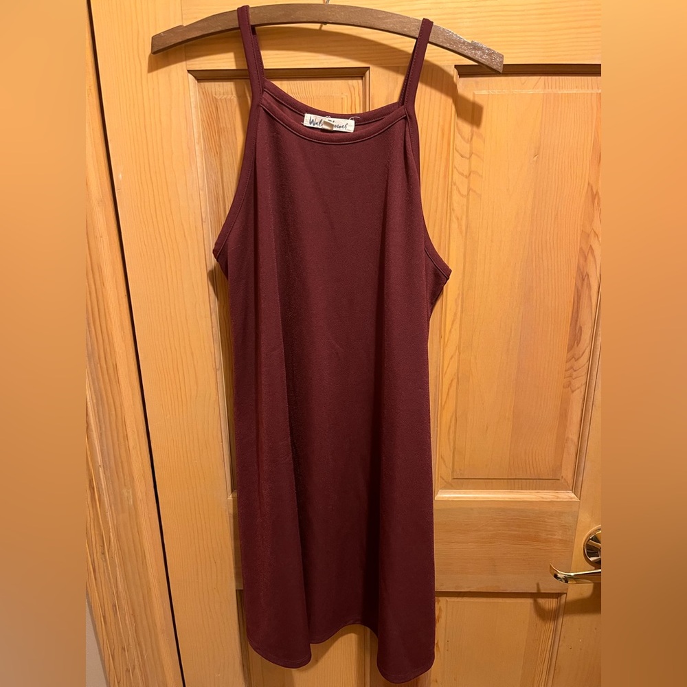 Maroon dress, size juniors XL